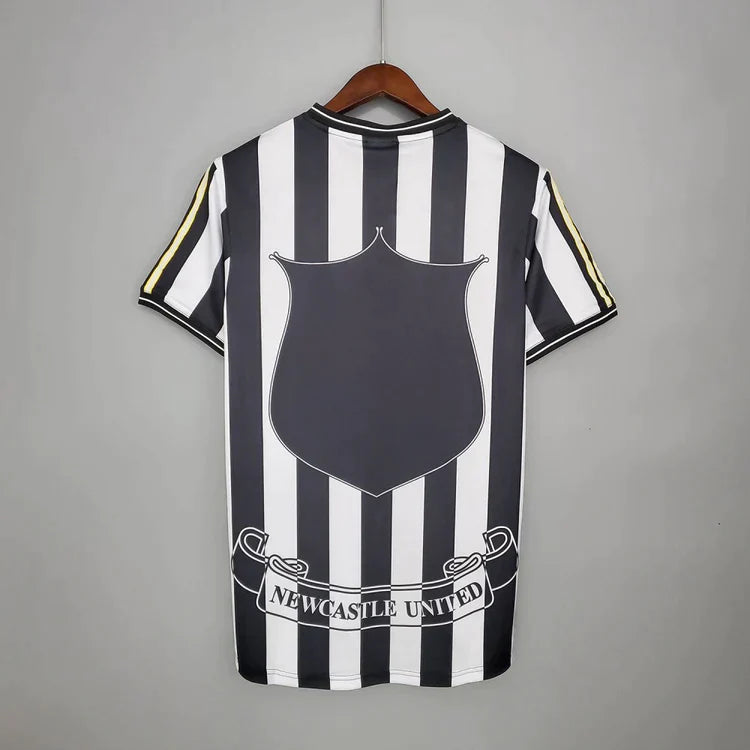 NEWCASTLE UNITED 97/99 Home Jersey